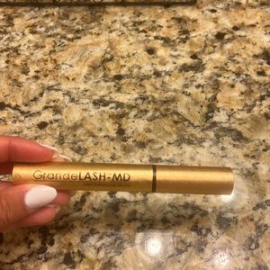 Jumbo Grande Lash